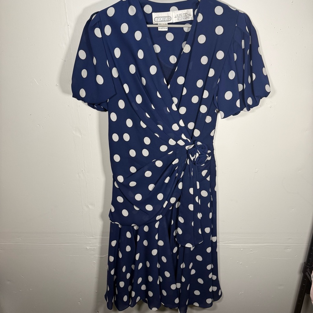LIZ ROBERTS WOMENS SIZE 10 VINTAGE POLKA DOT DRESS LINED BELOW KNEE‎ V NECK